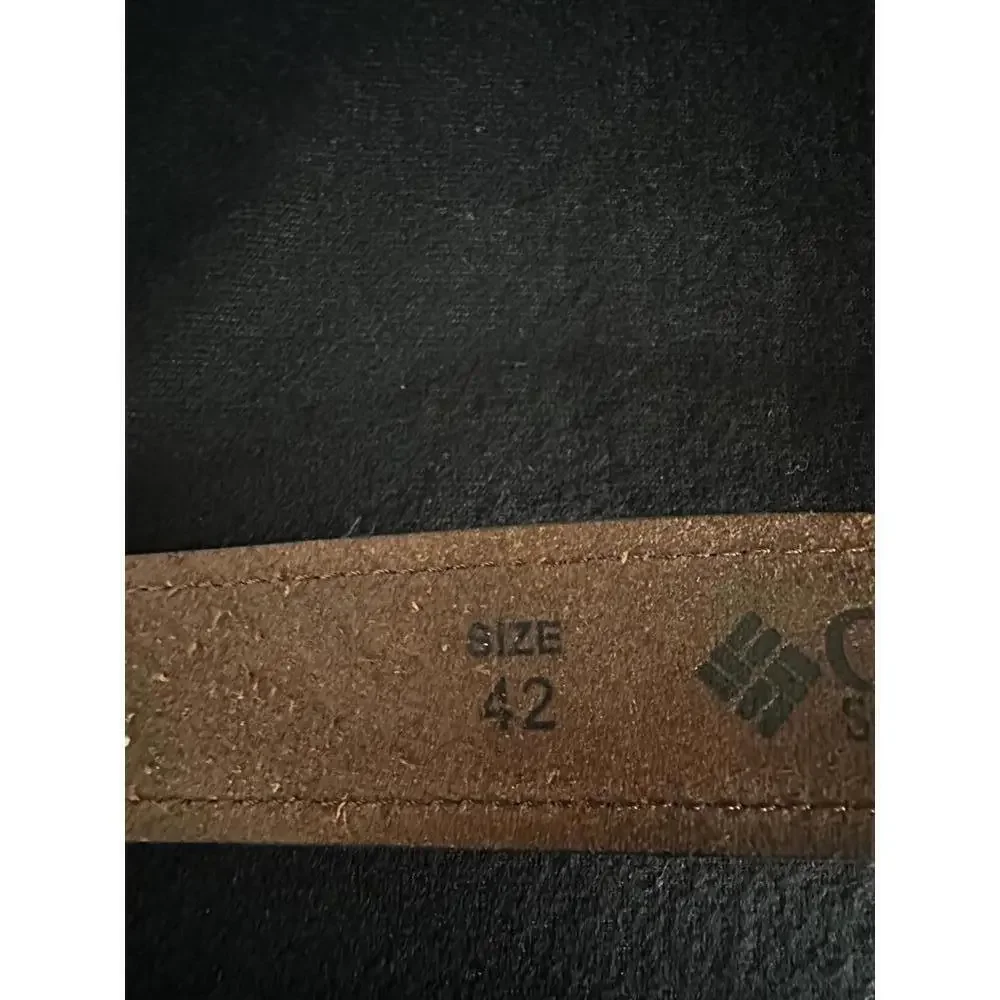 Columbia classic brown geniune leather belt Size 42